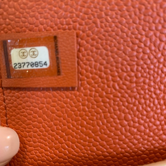 Chanel CC caviar perforated crossbody bag pristine - Picture 6 of 6